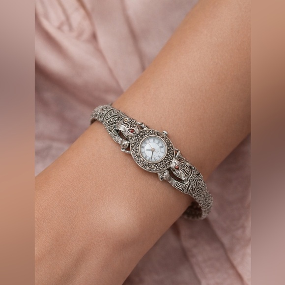 Accessories - Sterling silver marcasite topaz eyes bendable leopard panther unique tiger watch
